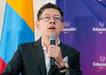 Ministro de Educación es citado a control político por crisis financiera del Icetex