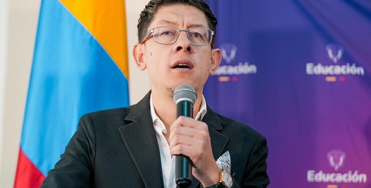 Ministro de Educación es citado a control político por crisis financiera del Icetex