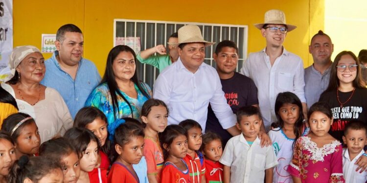 Gobierno nacional entrega 260 mil canastas alimentarias para el receso escolar en La Guajira y 577 mil en todo el país