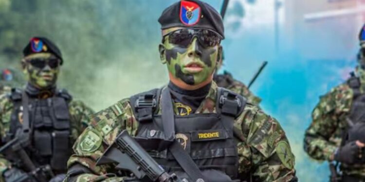 MinDefensa firma resolución que pone fin a los Comandos Conjuntos de las FF.MM.