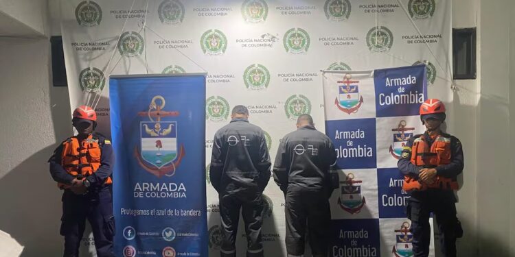 Incautan más de 46 kilos de cocaína en buque de carga en Santa Marta