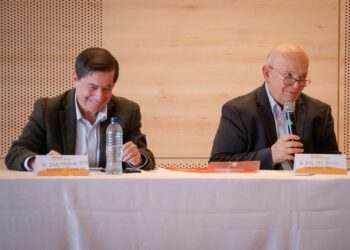 ELN no ha tomado una decisión definitiva ni unificada de abandonar las armas y la violencia: Ministro del Interior