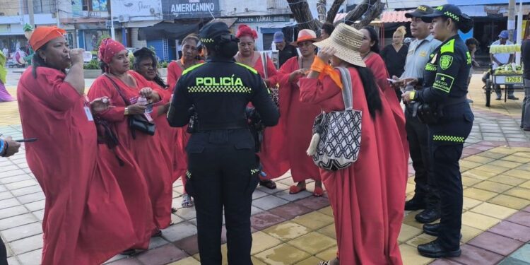 La Policía en La Guajira se sumó a la celebración del ‘Día internacional de la eliminación de la violencia contra la mujer’