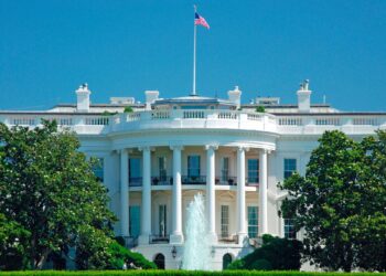 EE.UU. dona 100.000 dólares a Colombia para enfrentar crisis humanitaria en Chocó