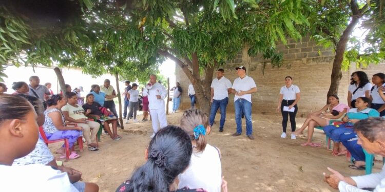 Intervención social universitaria y entrega de ayudas humanitarias