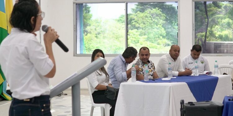 Secretaria de Educación departamental realiza la segunda mesa pública del (PAE)
