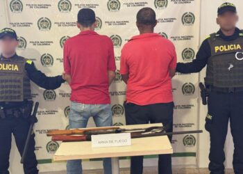 En Villanueva fueron detenidas dos  personas por porte ilegal de armas de fuego