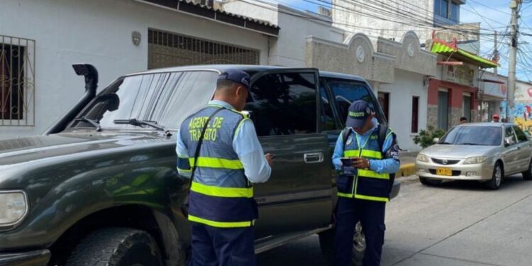 Ciudadano denuncia falta de información para aplicación de comparendos por el Tránsito de Riohacha
