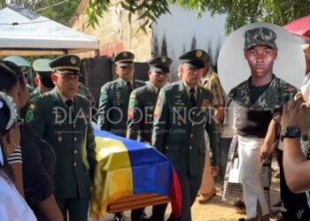 Con honores le dieron el último adiós al soldado profesional en La Punta de Los Remedios