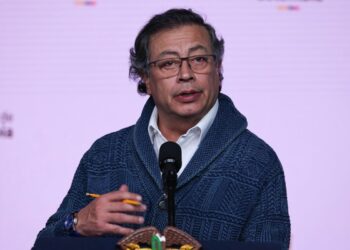 Efraín Cepeda presuntamente culpable por dejar al país sin dinero, según el presidente Petro