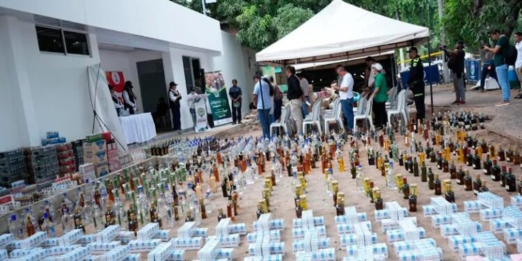 Autoridades del Cesar destruyeron licor y cigarrillos de contrabando