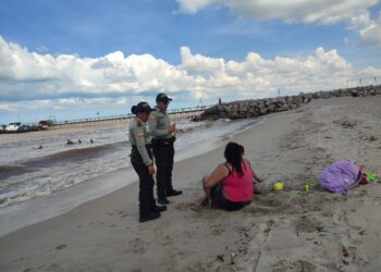 ‘Civiplaya’: Campaña de sensibilización a turistas y locales en Riohacha para un turismo seguro y responsable