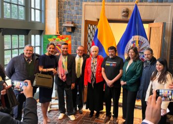 ‘Colombia: Diversidad y Mujeres’: Ed Ariza, artista guajiro que deslumbró en la OEA con homenaje a la riqueza cultural del país