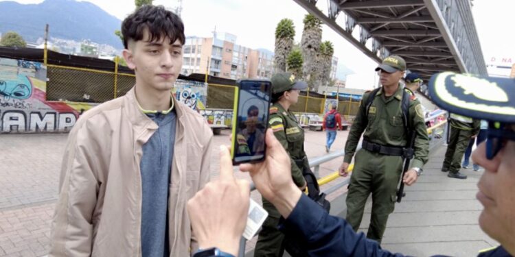 Final del fútbol profesional colombiano contará con tecnología para identificar a los hinchas que ingresen al estadio