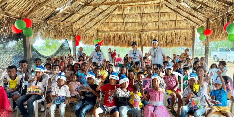 Air-e Intervenida celebró la Navidad con los niños de Uribia y Manaure