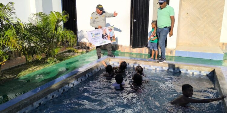 Policía Nacional despliega en el departamento de La Guajira la estrategia ‘Turismo Seguro’
