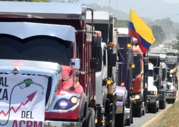 Gremio camionero sostiene advertencia de paro nacional por incumplimiento de acuerdos y alza del diésel