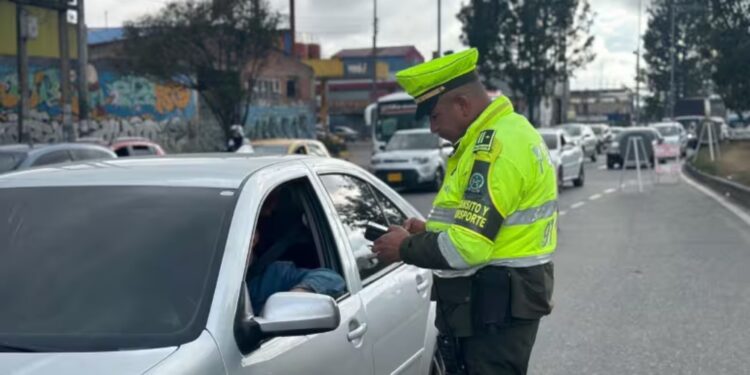 Policía Nacional extiende llamado a conductores para evitar exceso de velocidad en las vías