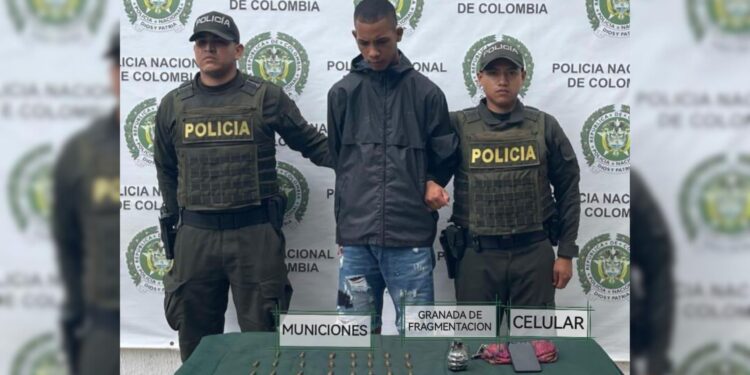 Capturan en Riohacha a alias ‘J.J’ con granada de fragmentación y munición para fusil