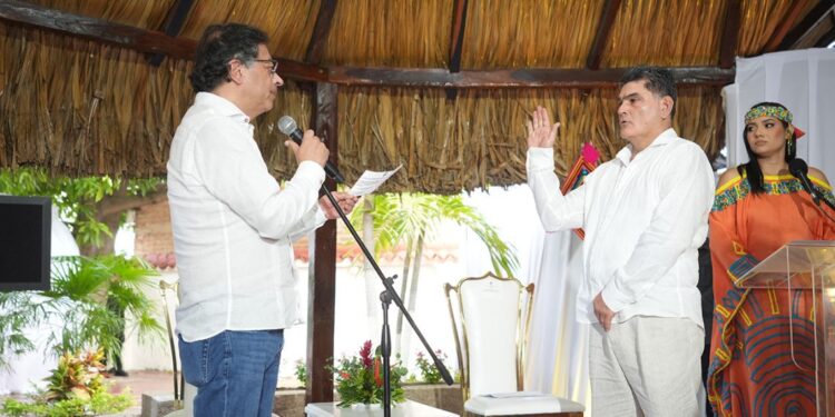 Presidente Petro propuso al nuevo Procurador “contribuir a la construcción de una justicia internacional por la vida y contra la barbarie”