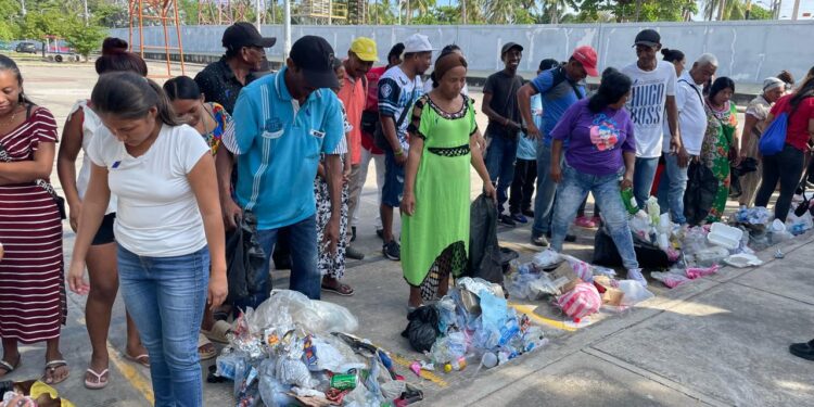 Corpoguajira participó en la Gran Reciclatón realizada en Riohacha