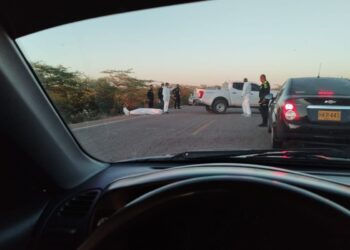 Hallan el cuerpo de un hombre con impactos de bala y maniatado en la vía Uribia – Cuatro Vías