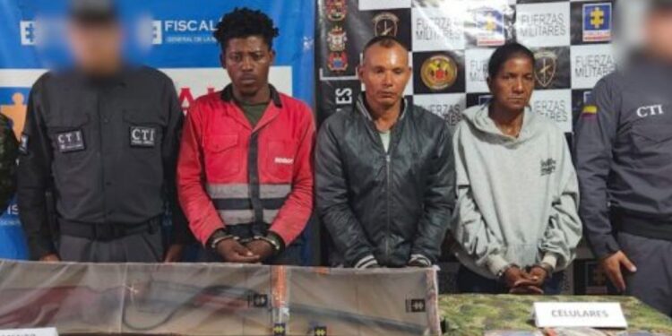 Judicializados presuntos integrantes del ‘Clan del Golfo’ involucrados en extorsiones en Santander y en el Caribe