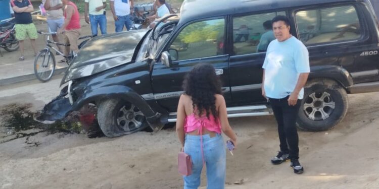 Un joven en aparente estado de alicoramiento resultó herido en accidente de tránsito en Uribia