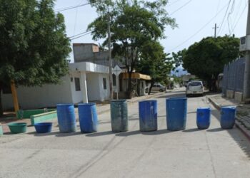 Habitantes del municipio de Albania, bloquearon las calles por falta del suministro de agua