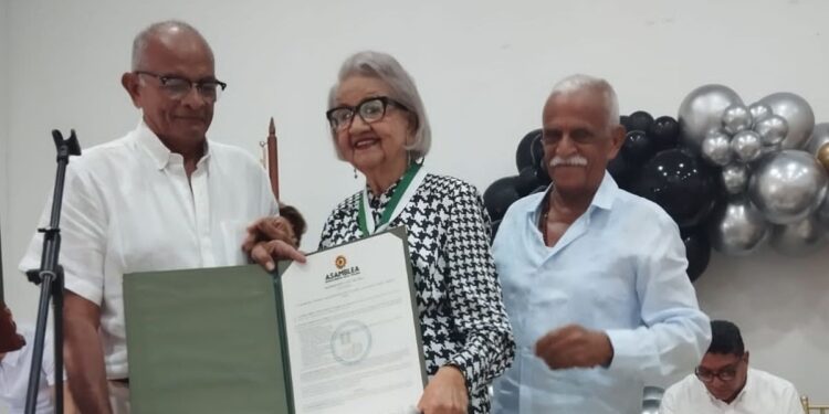 Zenobia Orozco de Suárez, docente y líder cívica por excelencia