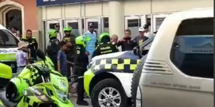 Un fleteo millonario se presentó en la sucursal bancaria BBVA de Maicao