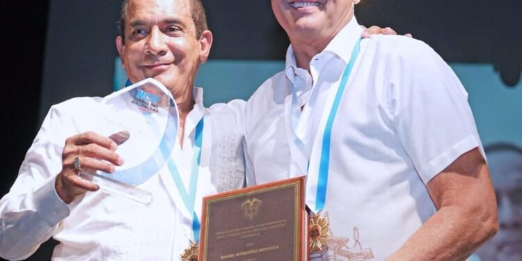 ‘Rafa’ Manjarrez, reconocido como Personaje del Año 2024 en Santa Marta