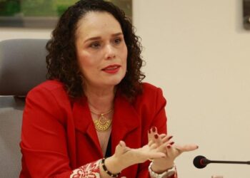 Mintransporte analiza acuerdos de incrementos parciales y otorgamiento de tarifas diferenciales en peajes
