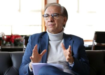 Presidente Petro le pidió la renuncia al director de la Dian, Jairo Villabona