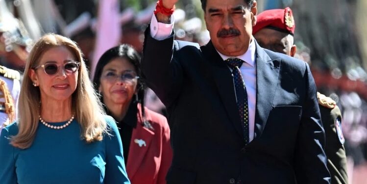 Maduro, caerás podrido