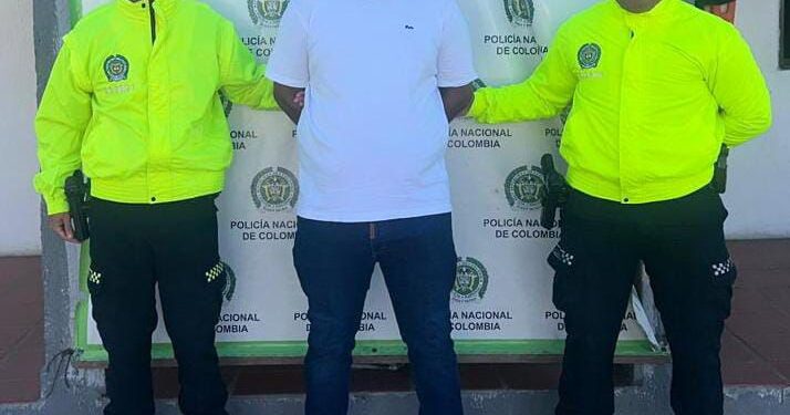 Capturan en Maicao a hombre requerido por homicidio agravado y porte ilegal de armas de fuego
