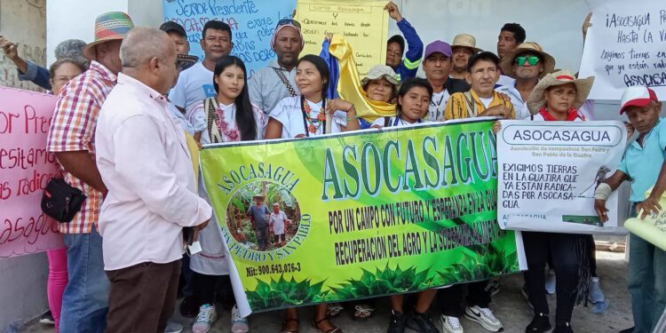 Comunidades campesinas, afros e indígenas levantan bloqueo en la sede de la ANT en La Guajira
