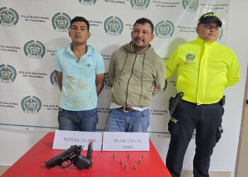 Sijin de la Policía frustró robo a una tienda en el barrio El Carme de Fonseca; dos sujetos fueron capturados