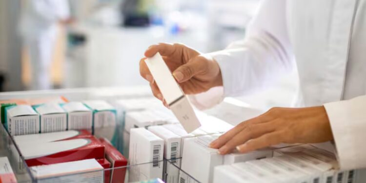 Gobierno Nacional prepara proyecto para centralizar compra de medicamentos de alto costo