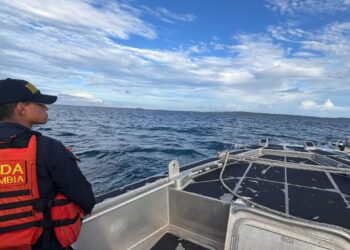 Rescatan a dos lancheros perdidos en Cartagena: se encontraban a la deriva en zona del Caribe de Panamá