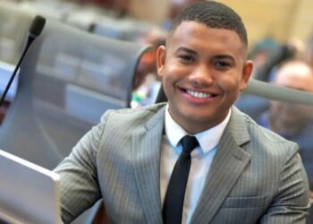 Miguel Polo Polo anunció su candidatura presidencial para 2026; renunciará a la Cámara