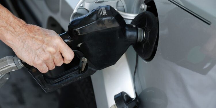 Gobierno Nacional anunció el incremento en el precio de la gasolina y el diésel para este 2025