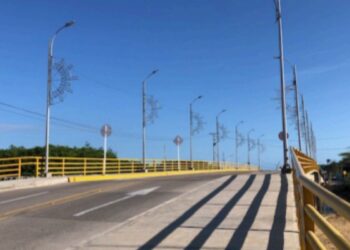 Después de siete años se puso al servicio la remodelación del puente del Riíto en Riohacha