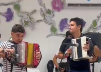 Andrés Felipe Herrera y su sobrino Santiago Herrera, son el ‘Pollo’ y el ‘Pollito’ del vallenato