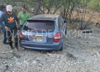 Varias personas resultaron heridas en un accidente de tránsito en la carretera Cuatro Vías – Uribia