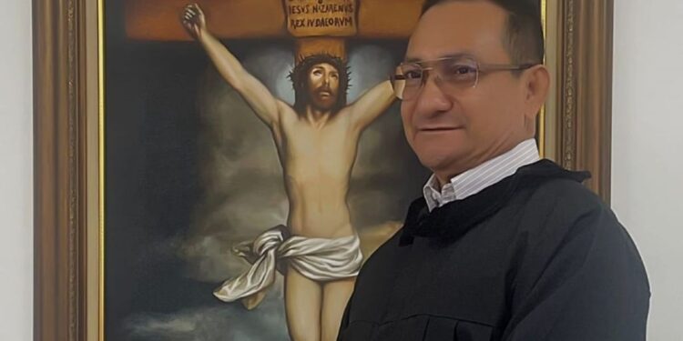 Edward Martínez Pérez, jurista de muchos quilates