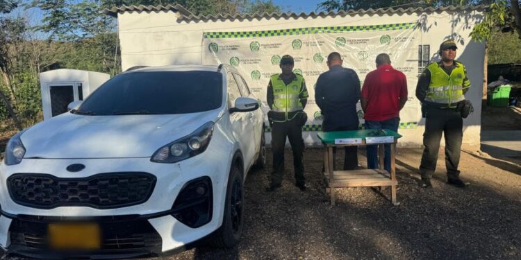 Capturan a dos ciudadanos por el delito de fabricación, tráfico, porte de arma de fuego