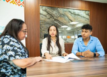 Uniguajira firma convenio con EF para fortalecer la educación de calidad y ampliar las oportunidades