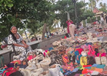 Yadira Epinayu, artesana protagonista del corredor turístico y artesanal de Suchima, Riohacha