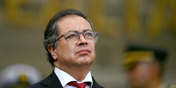 ¿Es Petro un líder de izquierda?